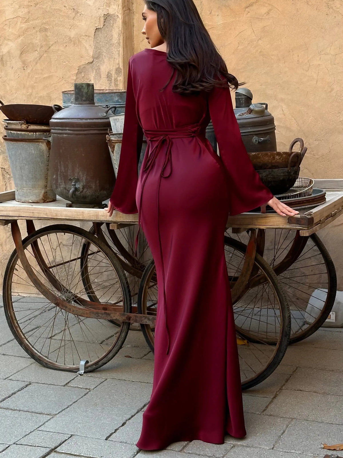 Lucienne | Women's Bell Sleeve Scoop Neck Satin Mermaid Evening Maxi Dress