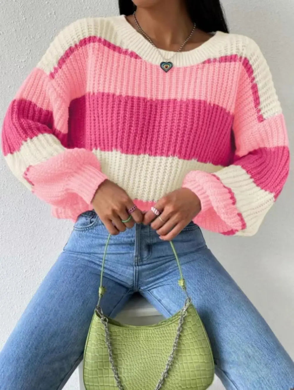 Thea | The Pink Sweatshirt
